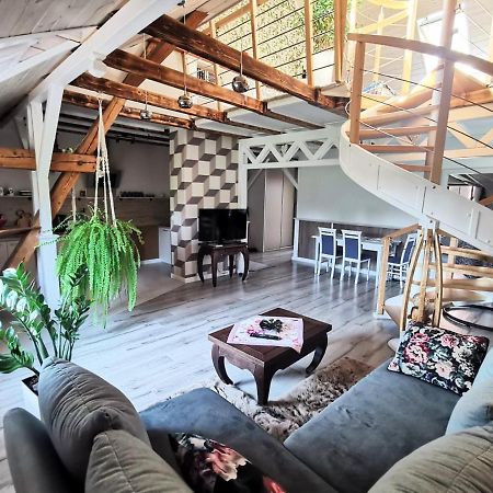 Appartamento Apartament Z Antresola W Zywkach Kruklanki Esterno foto