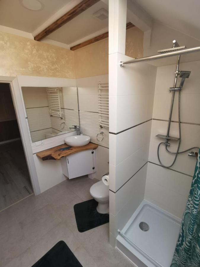 Appartamento Apartament Z Antresola W Zywkach Kruklanki Esterno foto